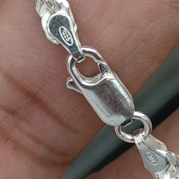 925 Sterling Silver Milano Chain